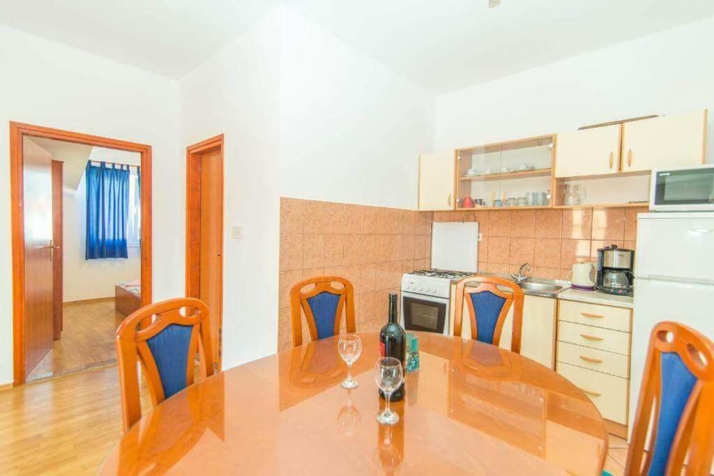 Apartmani Jerkin Βόντιτσε Εξωτερικό φωτογραφία